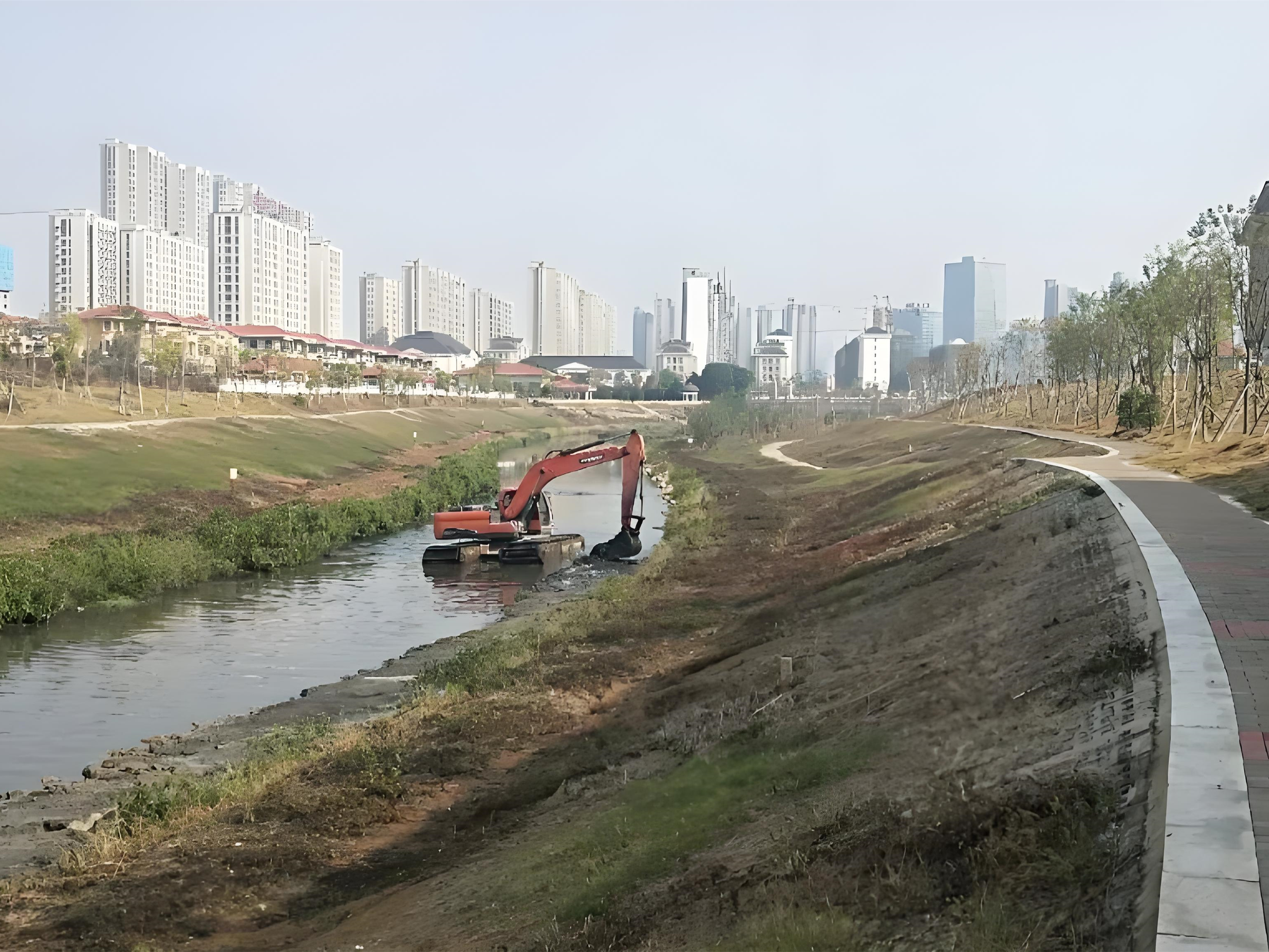 上海青浦區(qū)挖機清淤施工隊-沼澤地清淤后如何防止再次淤積？